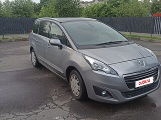 2016 Peugeot 5008 I Рестайлинг, серебристый, 1370436 рублей, вид 2