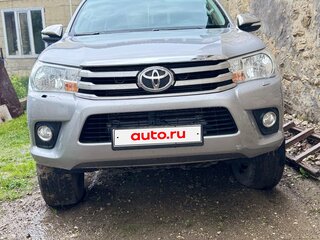 2015 Toyota Hilux VIII, серый, 2650000 рублей, вид 2