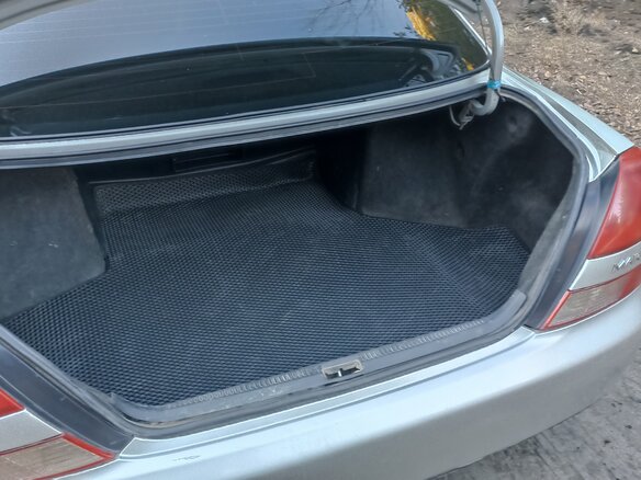 2001 Toyota Mark II IX (X110), серый, 650000 рублей - вид 9