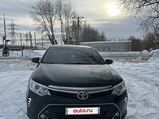 2017 Toyota Camry VII (XV50) Рестайлинг 2, чёрный, 2050000 рублей, вид 1