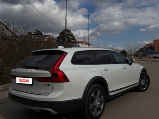 2018 Volvo V90 Cross Country I, белый, 2550000 рублей, вид 4