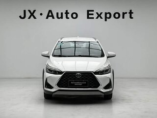 2022 Toyota Yaris L X XP150 Рестайлинг, белый, 1350000 рублей, вид 2