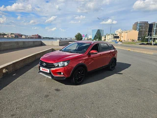 2020 Lada (ВАЗ) Vesta SW Cross I, красный, 895000 рублей, вид 1