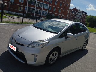 2012 Toyota Prius III Рестайлинг (XW30), серый, 810000 рублей, вид 5