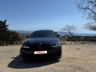 2021 BMW 5 серии 530e VII (G30/G31/G38) Рестайлинг, синий, 4500000 рублей, вид 2