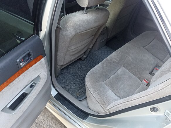 2001 Toyota Mark II IX (X110), серый, 650000 рублей - вид 8