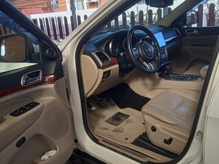 2012 Jeep Grand Cherokee IV (WK2), белый, 2000000 рублей, вид 5