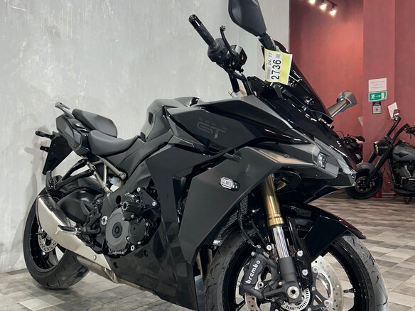 2022 Suzuki GSX-S 1000 GT, чёрный, 1195000 рублей - вид 3