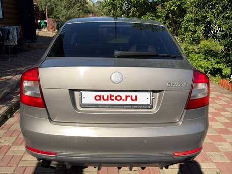 2010 Skoda Octavia II (A5) Рестайлинг, серый, 510999 рублей, вид 4