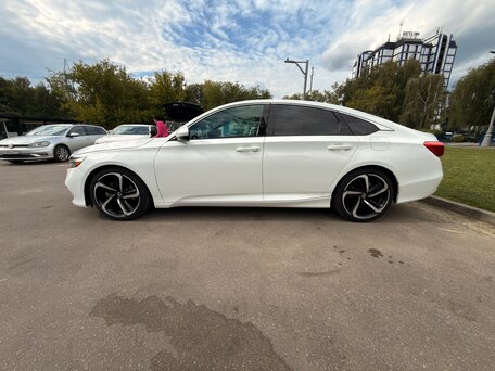 2019 Honda Accord X, белый, 1999999 рублей, вид 3