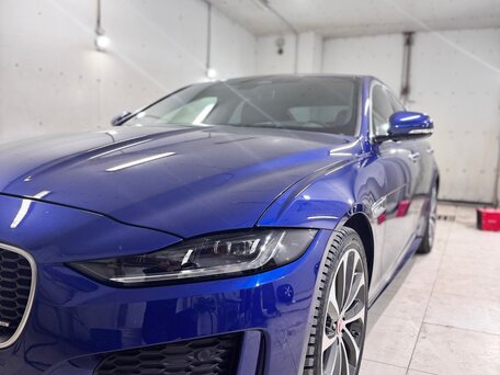 2021 Jaguar XE L I Рестайлинг, синий, 3090000 рублей, вид 2