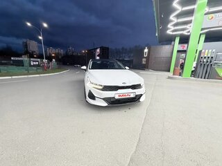 2020 Kia K5 III, белый, 2900000 рублей, вид 3