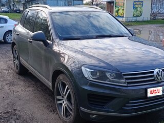 2015 Volkswagen Touareg II Рестайлинг, серый, 2500000 рублей, вид 1