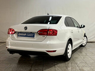 2012 Volkswagen Jetta VI, белый, 700000 рублей, вид 4