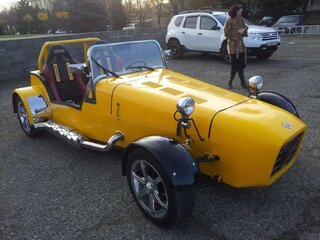 1992 Caterham Seven, жёлтый, 2600000 рублей, вид 1
