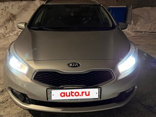 2013 Kia Ceed II, серебристый, 999999 рублей, вид 3