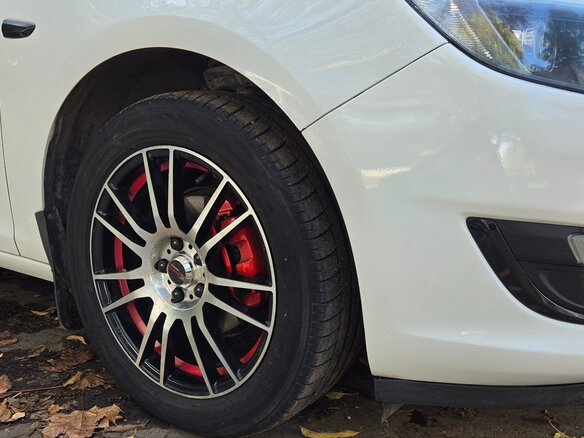 2012 Opel Astra J Рестайлинг, белый, 1100000 рублей - вид 10
