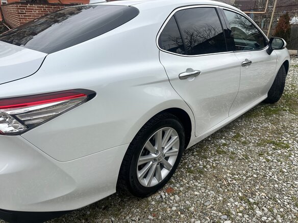 2020 Toyota Camry VIII (XV70), белый, 2650000 рублей - вид 11