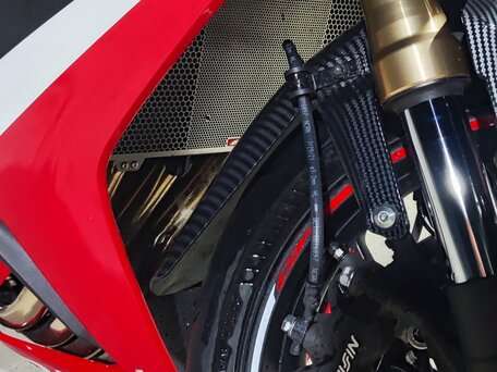 2022 Honda CBR 650R, красный, 900000 рублей, вид 5