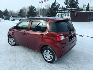 2017 Toyota Passo III, пурпурный, 850000 рублей, вид 3