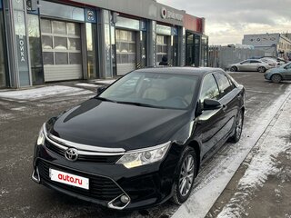 2017 Toyota Camry VII (XV50) Рестайлинг 2, чёрный, 1830000 рублей, вид 2