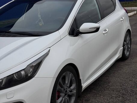2014 Kia Ceed GT I, белый, 1190000 рублей, вид 3