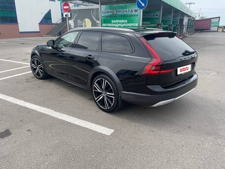 2021 Volvo V90 Cross Country I Рестайлинг, чёрный, 4750000 рублей, вид 5