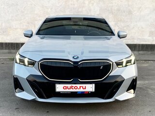 2024 BMW i5 eDrive40, серый, 5490000 рублей, вид 5