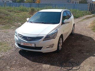 2014 Hyundai Solaris I Рестайлинг, белый, 955000 рублей, вид 3