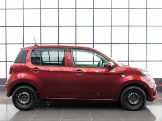 2017 Toyota Passo III, красный, 839000 рублей, вид 5