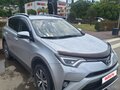 2018 Toyota RAV4 IV (XA40) Рестайлинг, серебристый, 2450000 рублей
