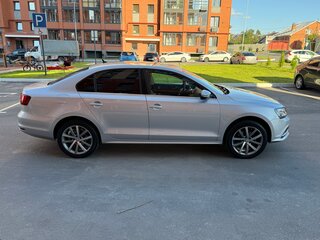 2014 Volkswagen Jetta VI Рестайлинг, серебристый, 1175000 рублей, вид 5