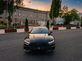 2022 Audi A7 55 TFSI II (4K), чёрный, 6500000 рублей, вид 2