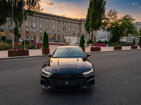 2022 Audi A7 55 TFSI II (4K), чёрный, 6500000 рублей, вид 2