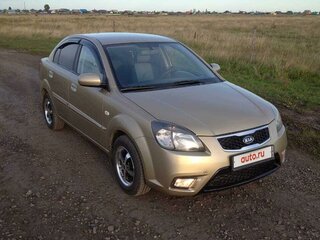 2010 Kia Rio II Рестайлинг, бежевый, 617000 рублей, вид 3