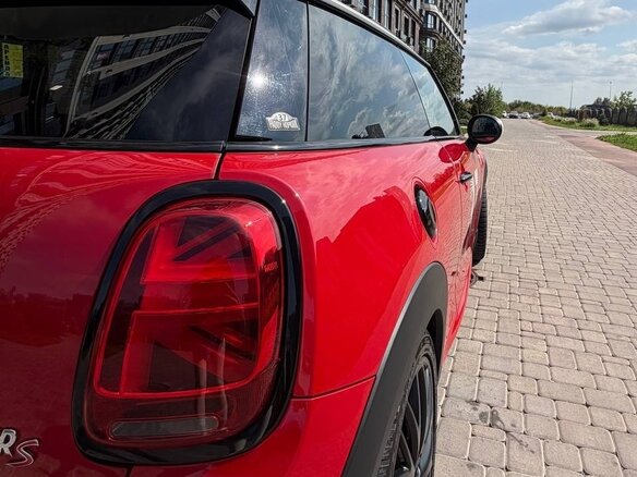 2020 Mini Hatch Cooper S III (F55/F56) Рестайлинг, красный, 2350000 рублей - вид 15