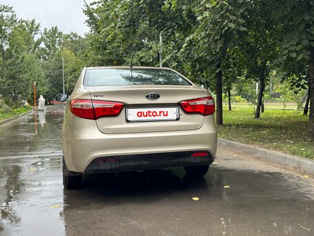 2012 Kia Rio III, бежевый, 640000 рублей, вид 5