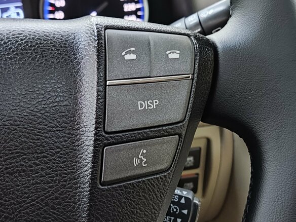 2009 Lexus LX 570 III, белый, 3200000 рублей - вид 27