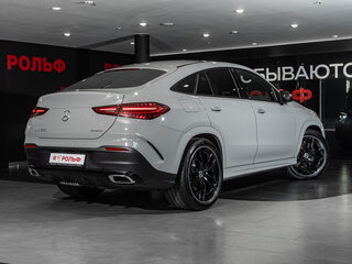 2026 Mercedes-Benz GLE Coupe 300 d II (C167) Рестайлинг, серый, 16275000 рублей, вид 5
