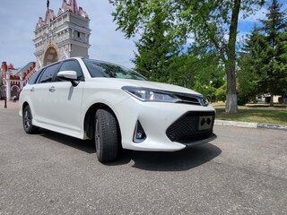 2019 Toyota Corolla Fielder XI (E160, E170) Рестайлинг 2, белый, 1600000 рублей, вид 3