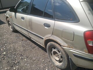 1999 Mazda 323 VI (BJ), золотистый, 95000 рублей, вид 3