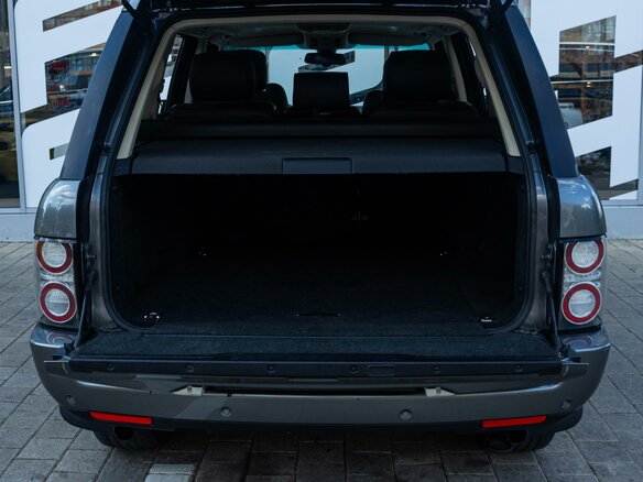 2009 Land Rover Range Rover Supercharged III Рестайлинг 2, серый, 1220000 рублей - вид 25