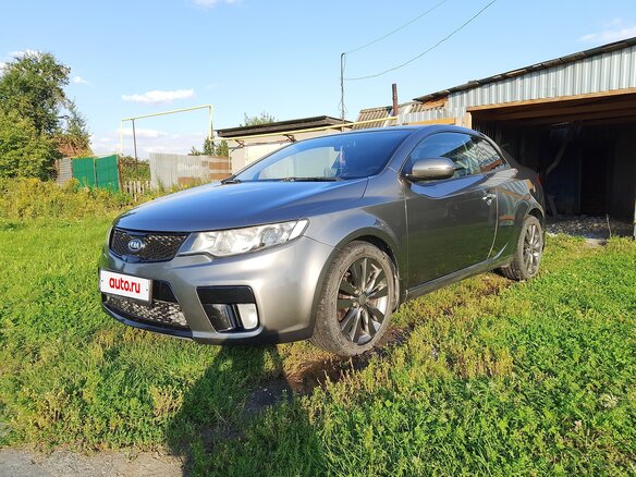 2010 Kia Cerato Koup II, серый, 900000 рублей