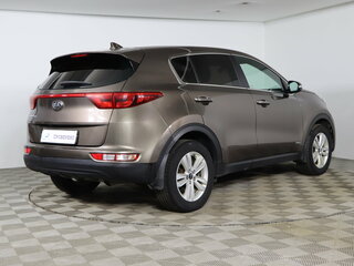 2017 Kia Sportage IV, коричневый, 1829990 рублей, вид 5