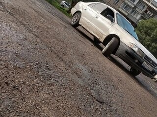 1992 Toyota Corona IX (T190), белый, 300000 рублей, вид 3