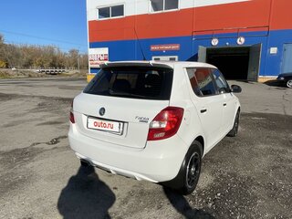 2009 Skoda Fabia II, белый, 650000 рублей, вид 4