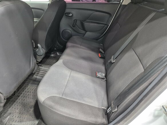 2015 Renault Logan II, белый - вид 15