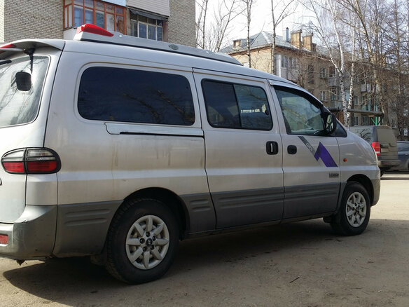 2007 Hyundai Starex I Рестайлинг 2, серый - вид 2