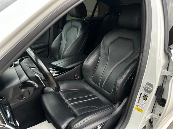 2018 BMW 5 серии 530i VII (G30/G31/G38), белый, 3390000 рублей - вид 15