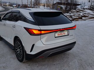 2023 Lexus RX 350 V, белый, 8650000 рублей, вид 3
